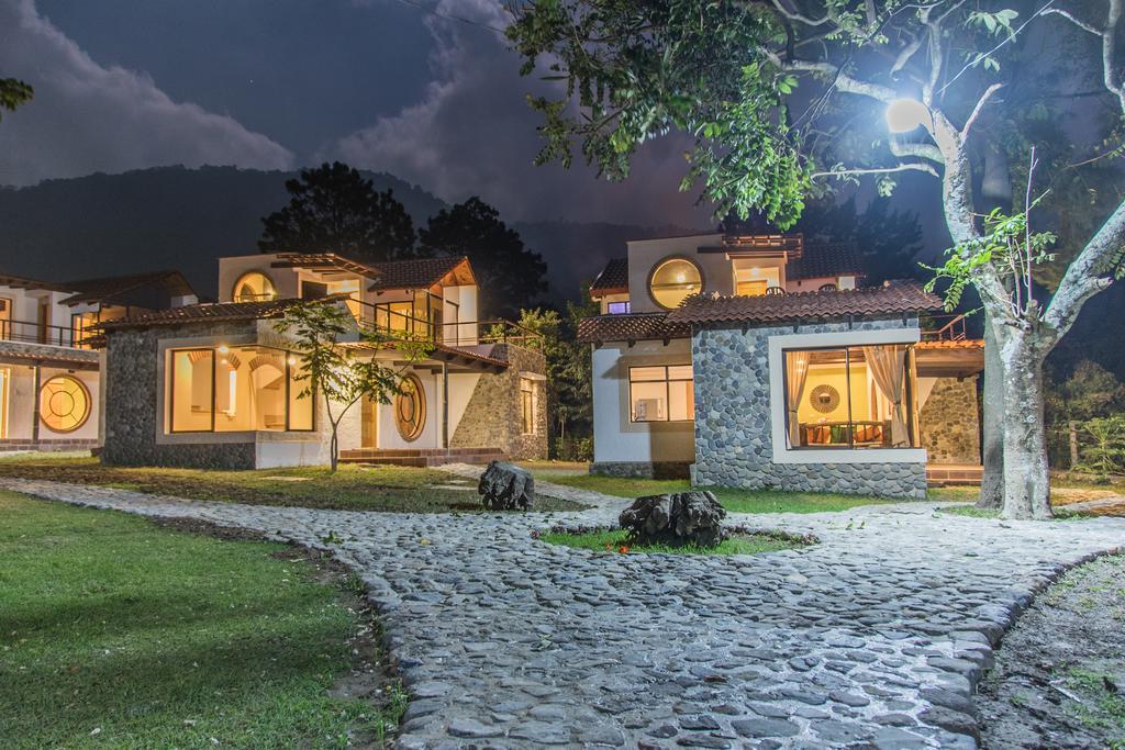 Villas Jucanya Super Higienizadas Panajachel Cameră foto