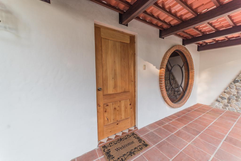 Villas Jucanya Super Higienizadas Panajachel Cameră foto